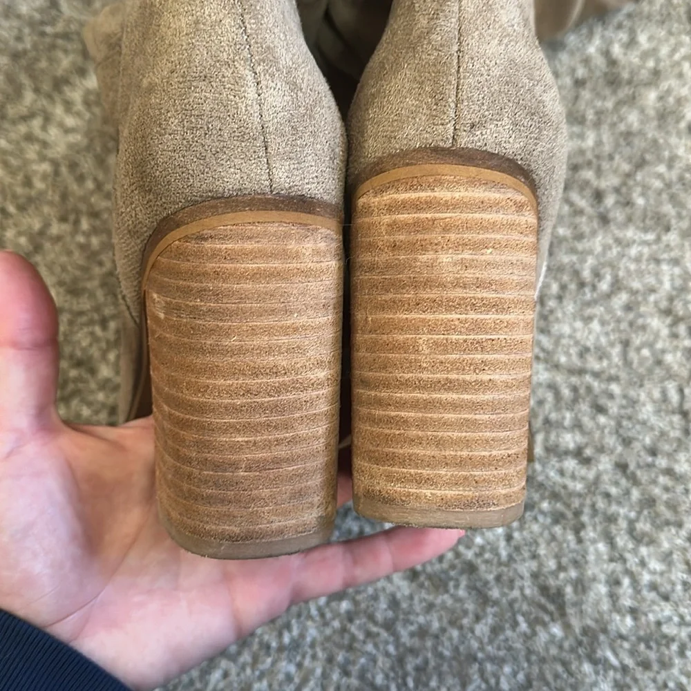 Women's Tan Knee-High Boots - Picture 5 of 10